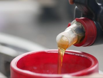 Qual o Impacto da Contaminação do Óleo Hidráulico no Desempenho dos Equipamentos?